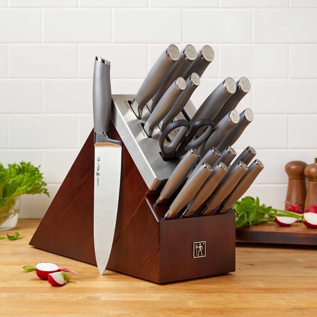 https://media.cnn.com/api/v1/images/stellar/prod/211124130851-underscored-henckels-knife-set.jpg?q=w_1110,c_fill