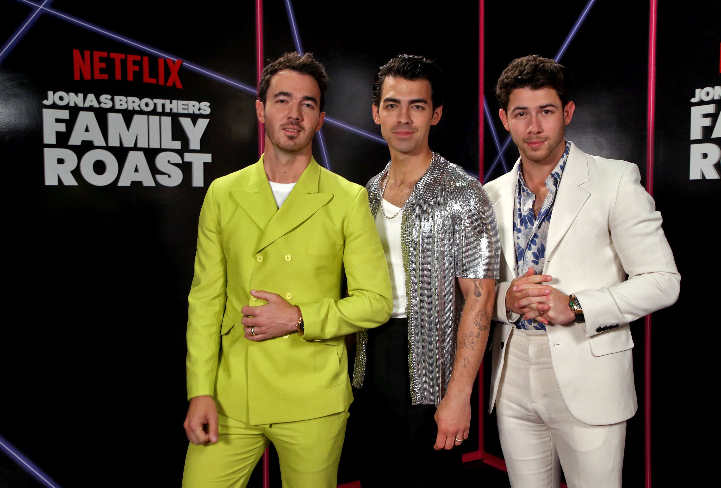 Jonas Brothers get roasted by family and celebrities