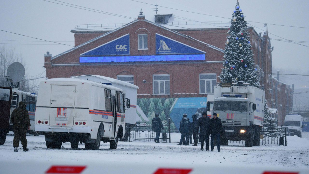 Some 285 people were inside the mine when smoke spread through the ventilation shaft, the emergency ministry said.