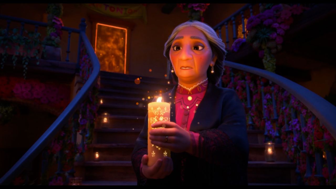 ENCANTO GRANDMA ALMA MADRIGAL
