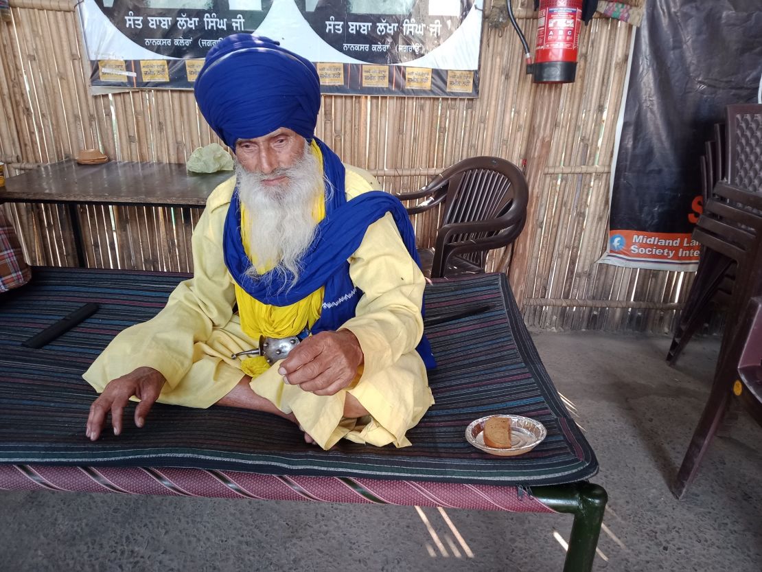 Santosh Singh, a 70-year-old farmer from Punjab says he won't stop protesting until farmers' demands are met.