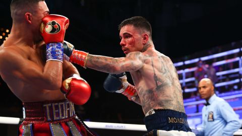 Kambosos punches Lopez.