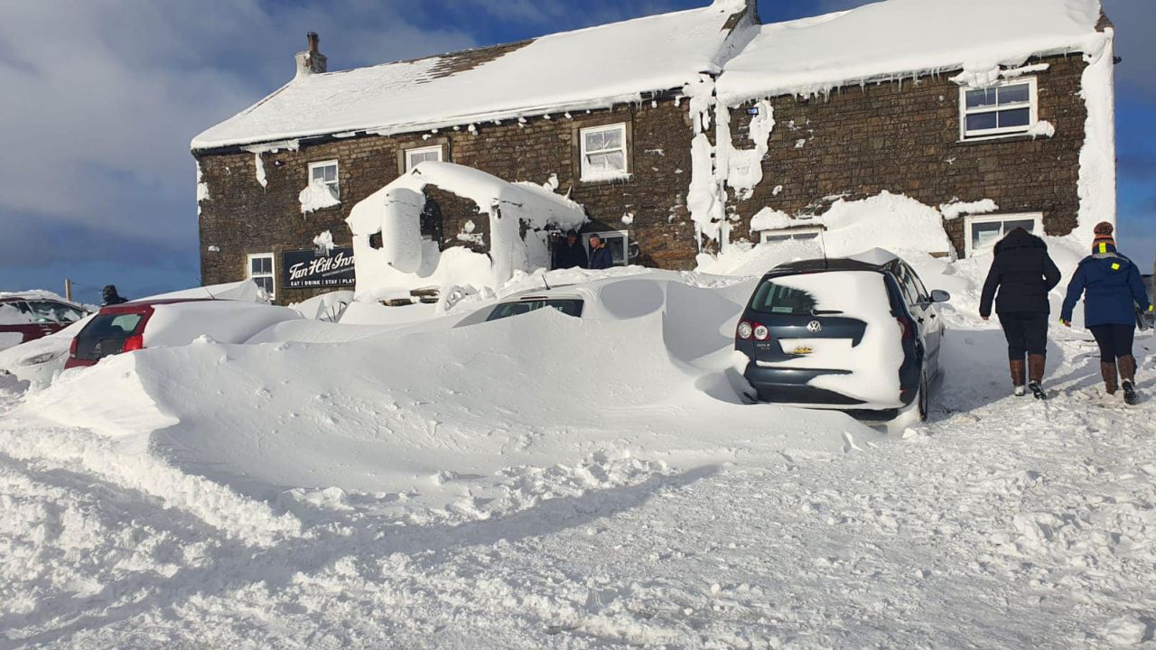 Storm Arwen Pubgoers snowed in for three days at UK's highest inn CNN