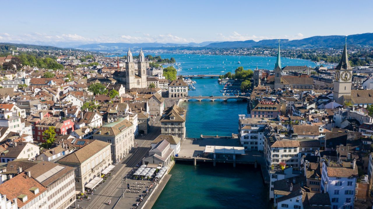 <strong>4. Zurich, Switzerland: </strong>Zurich, was at the top spot last year as well, tied with Hong Kong. 