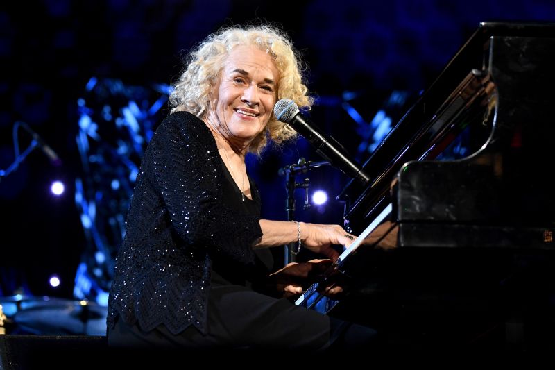 Carole king now sale