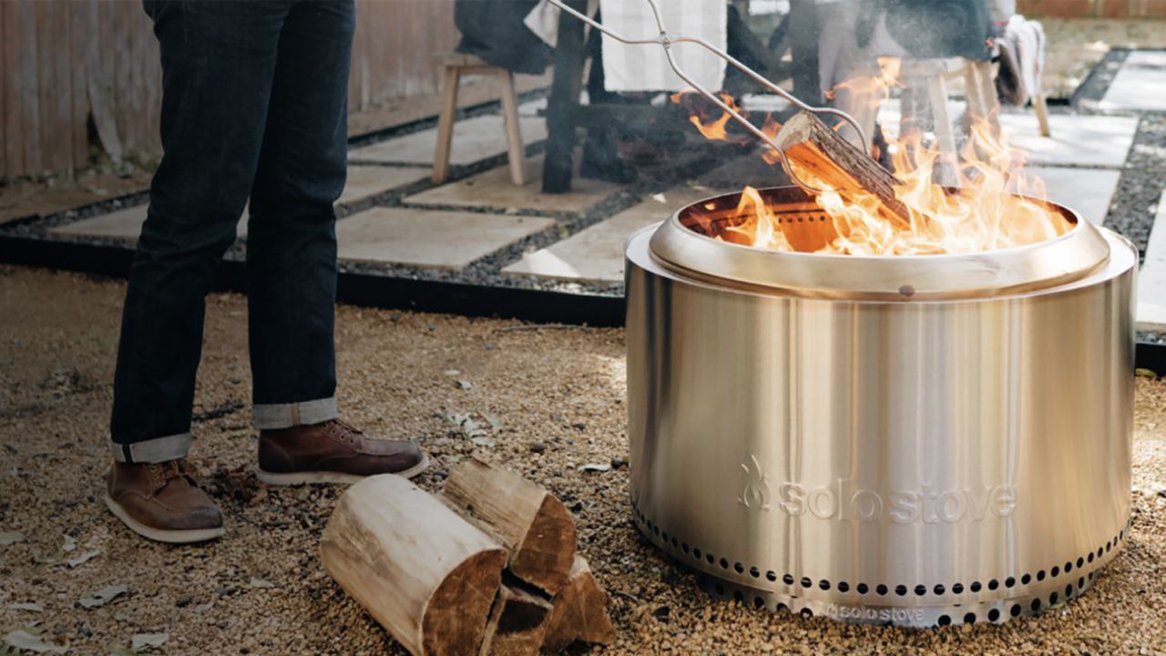 We tested out the Solo Stove Yukon fire pit and now we're obsessed