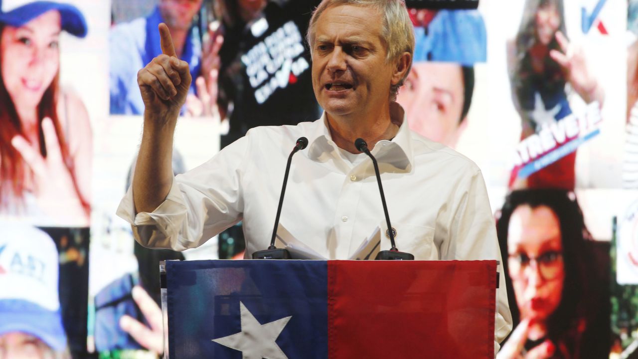 Chilean presidential candidate Jose Antonio Kast of the Republican Party speaks to supporters during the presidential elections campaign closing rally on November 18 in Santiago, Chile. 