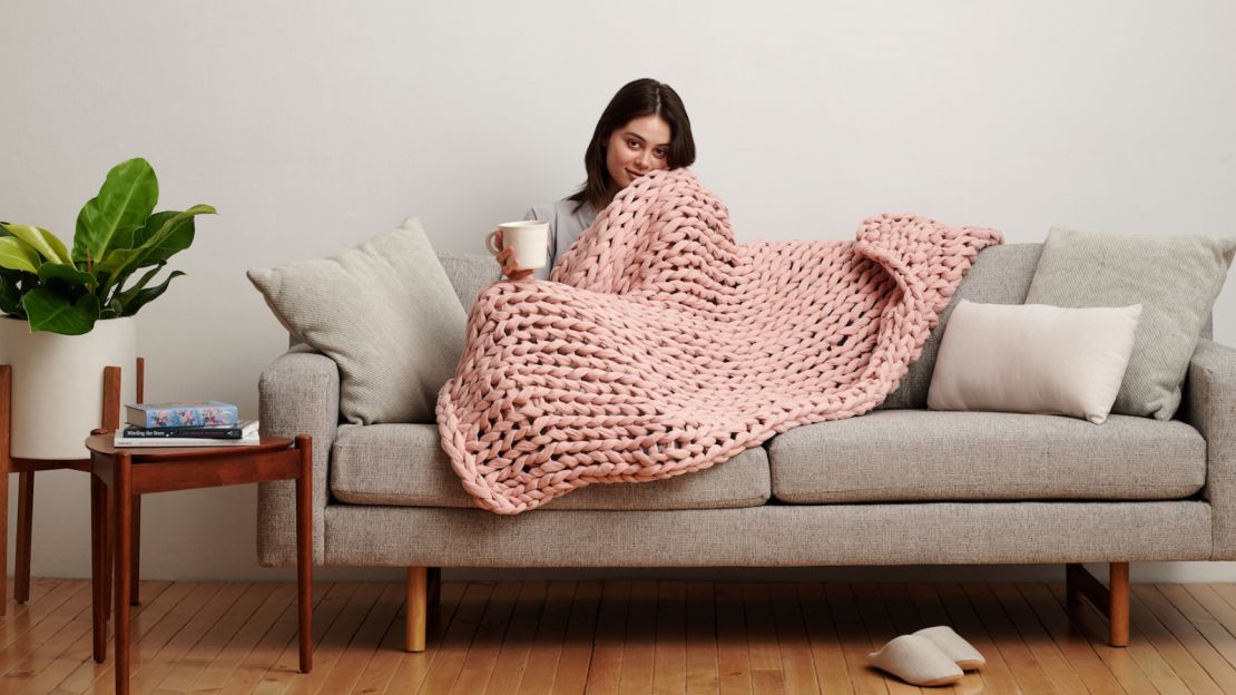 Bearaby weighted blankets improve sleep and comfort