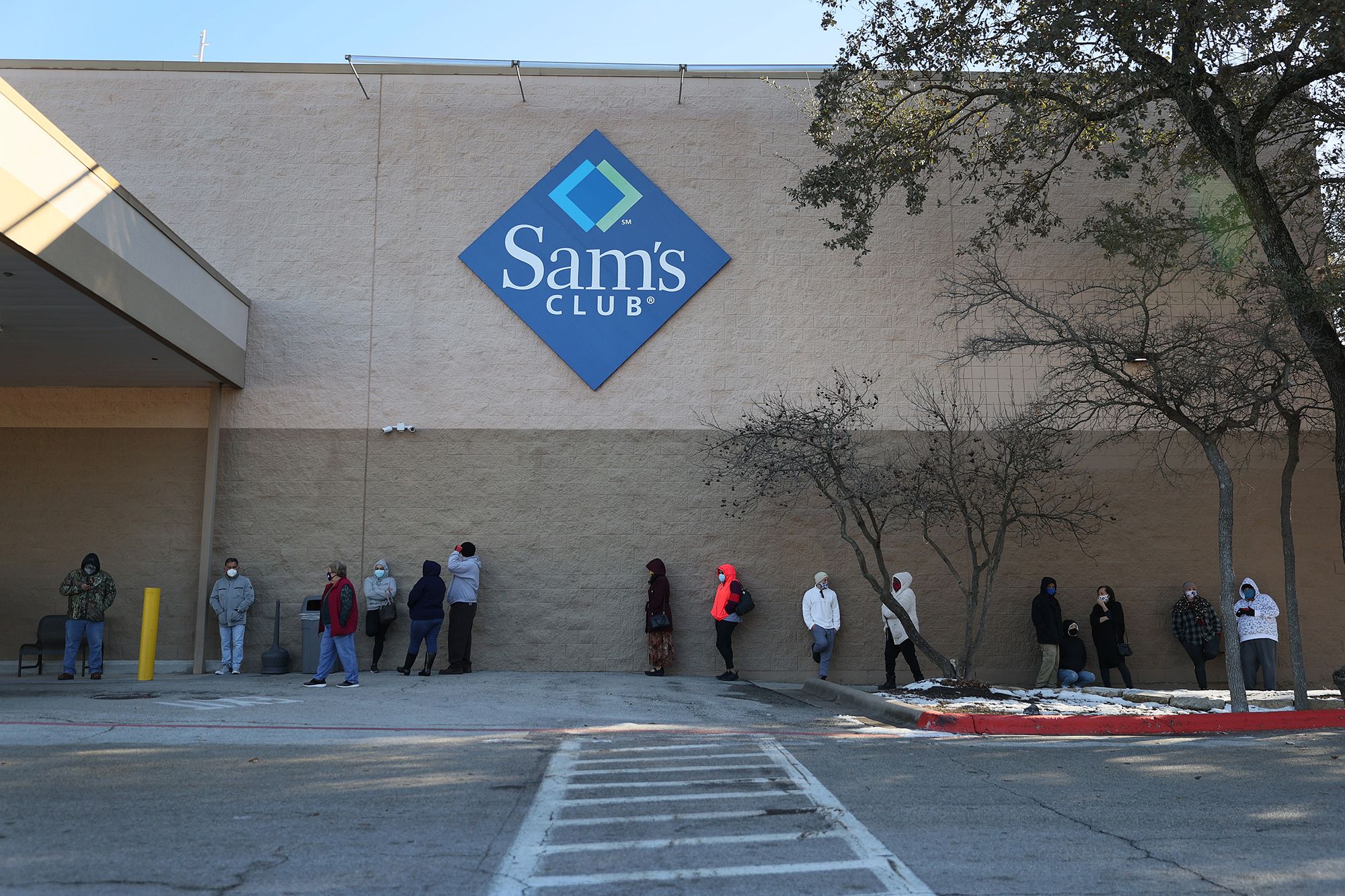 Costco, Sam's Club and BJ's won the pandemic | CNN Business