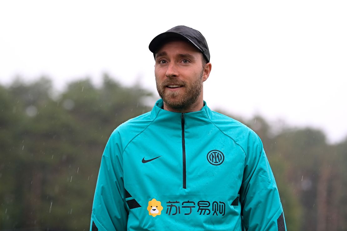 Eriksen arrives in Appiano Gentile to meet his Inter Milan teammates and staff in August, 2021.