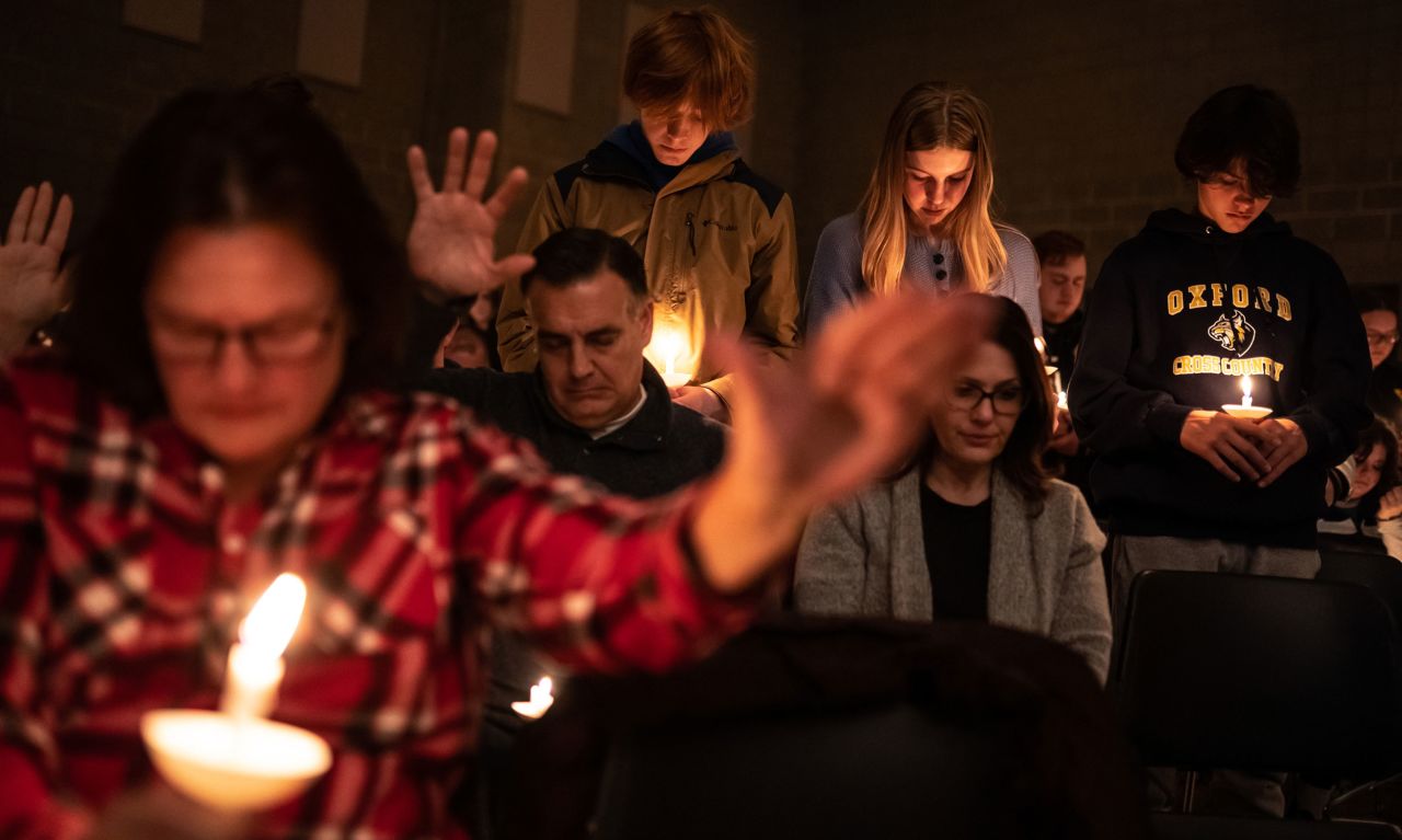 People in Oxford, Michigan, attend a prayer vigil at the LakePoint Community Church on Tuesday, November 30, hours after a <a href="https://www.cnn.com/2021/12/02/us/michigan-oxford-high-school-shooting-thursday/index.html" target="_blank">deadly shooting</a> at Oxford High School.