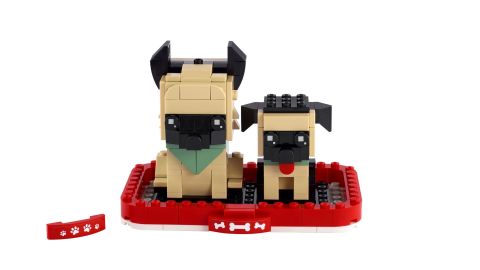 Lego German Shepherd toy set