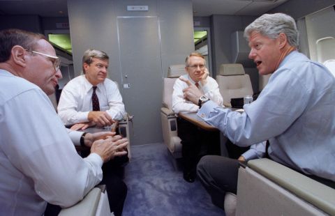 President Bill Clinton, right, discusses nuclear waste management with US Sens. Richard Bryan, Max Baucus and Reid while aboard Air Force One in 1999.