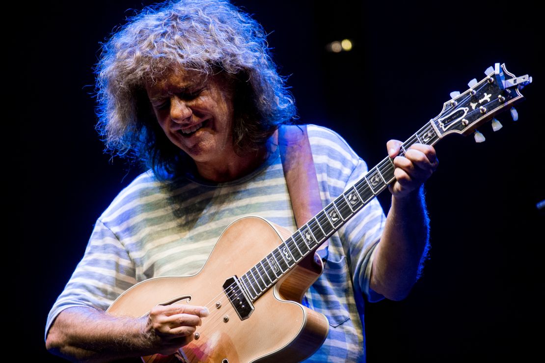 Pat Metheny perform in 2018 in Rome, Italy. The jazz guitarist has been critical of Kenny G's music.