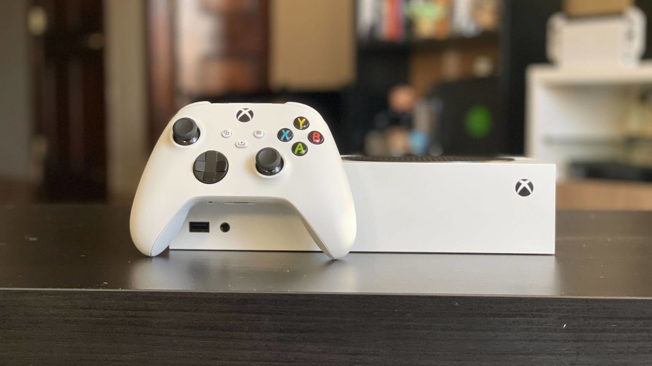 Xbox System Link actually works on Series X/S, too
