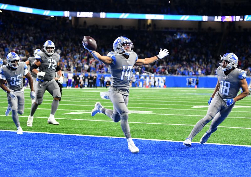 Detroit Lions end 15-game winless run and pay tribute to Michigan school shooting victims CNN