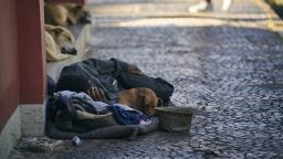 A homeless man is seen lying on the sidewalk in Franca, Sao Paulo, Brazil, on May 3, 2021, amid the Covid-19 pandemic. The year 2021 started with 27 million people (12.8% of the population) in extreme poverty, according to a study by the Getulio Vargas Foundation, in face of the 4.1% drop in GDP (Gross Domestic Product) in 2020. According to data from the Brazilian Institute of Geography and Statistics released on April 30, Brazil has 14.4 million unemployed, 14.4% of the total number of people able to work. 