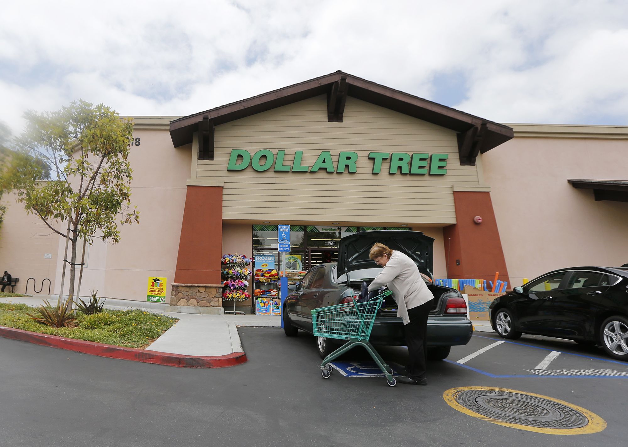 Yakima Dollar Tree Introducing 'Plus': Items for 3, 4 & 5 Dollars