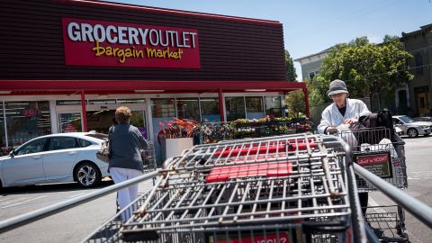 Grocery Outlet and other discount chains are offering online delivery for the first time.