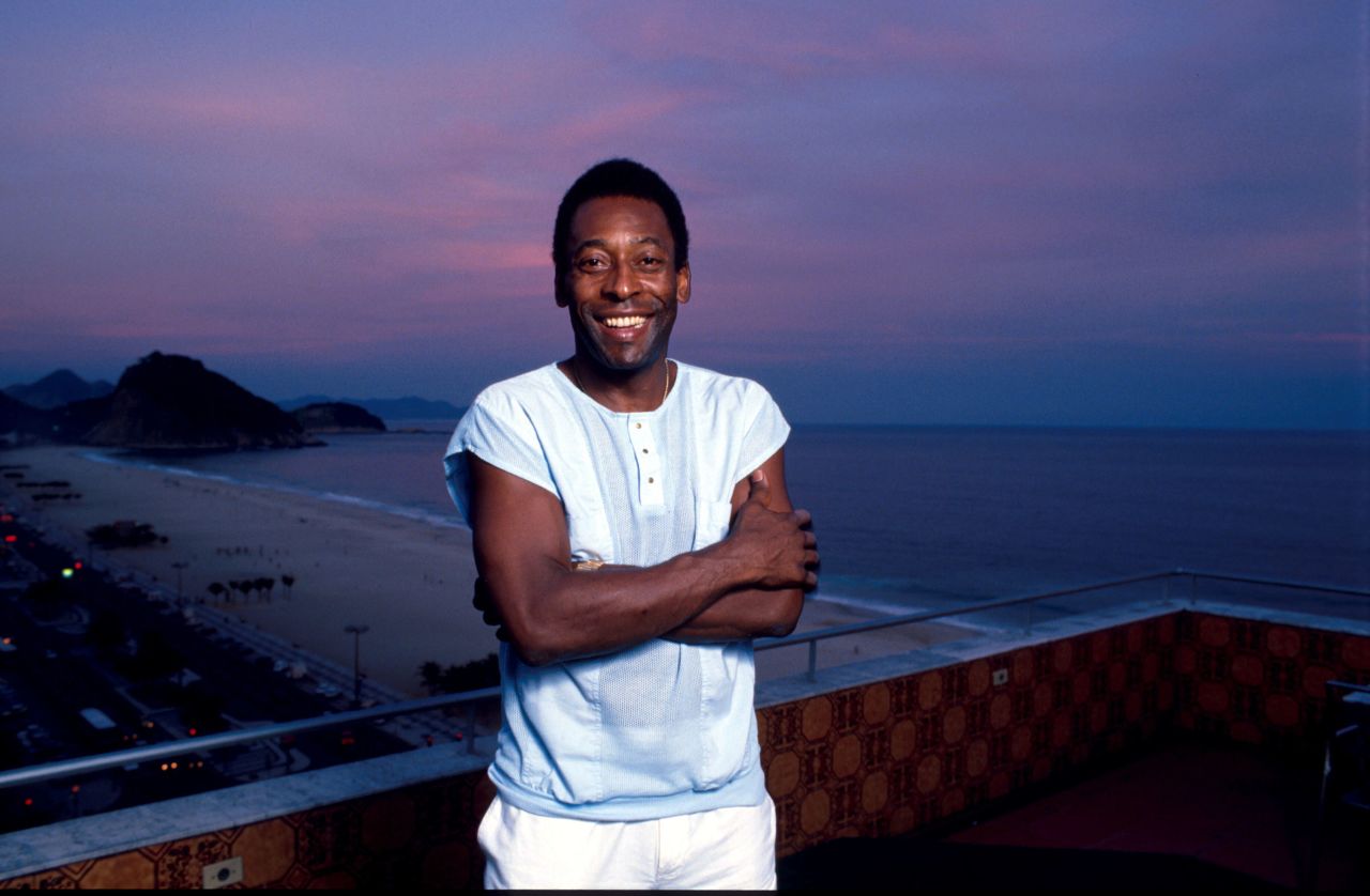 Pelé poses for a photograph  successful  Rio de Janeiro successful  1991.