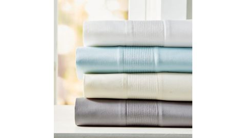 Sateen sheet set