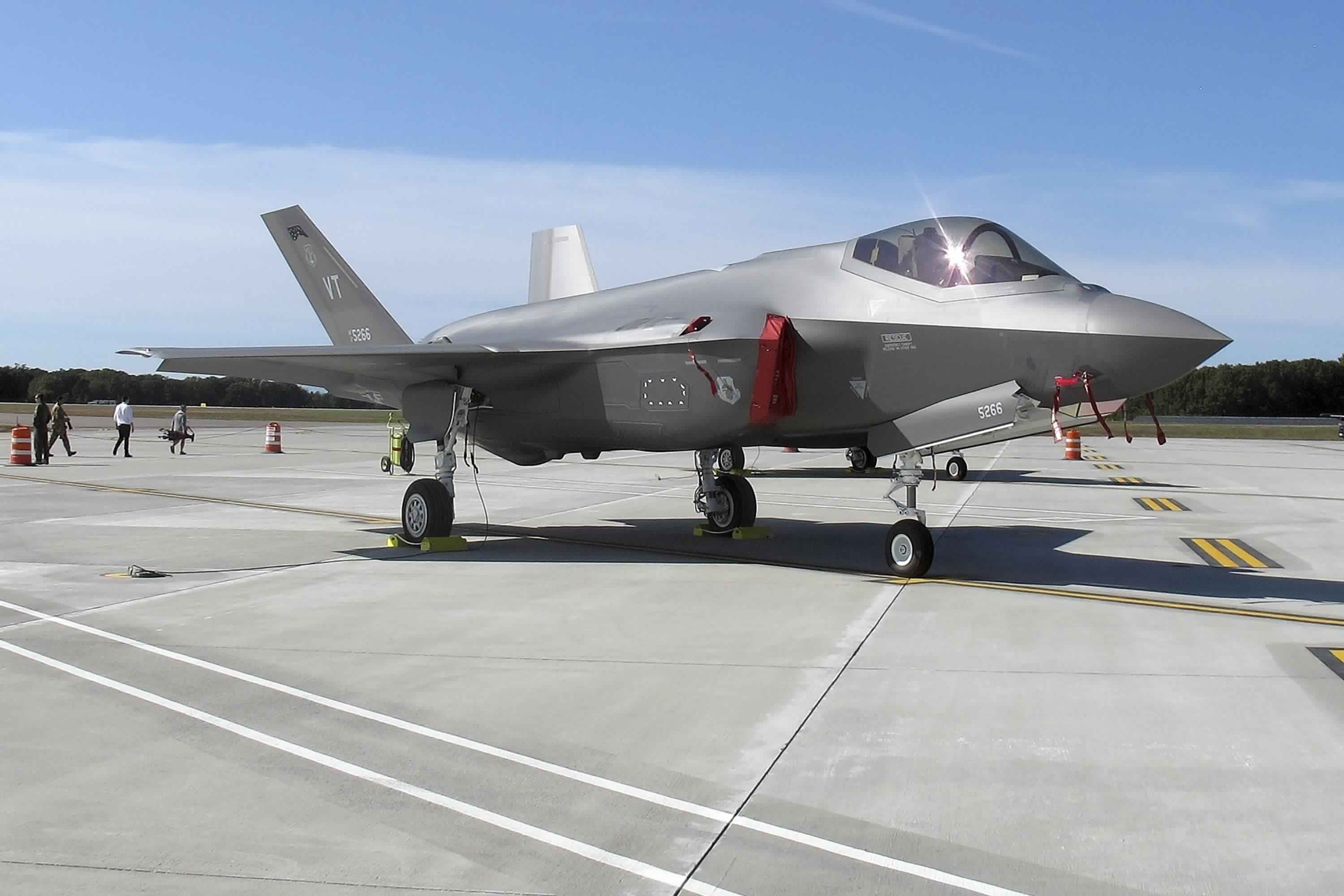 Uae Suspends Multi Billion Dollar Weapons Deal In Sign Of Growing Frustration With Us China Showdown Cnn
