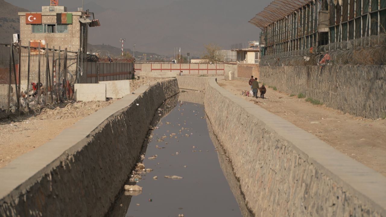 06 kabul airport