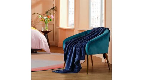 Fleece blanket throw blanket 