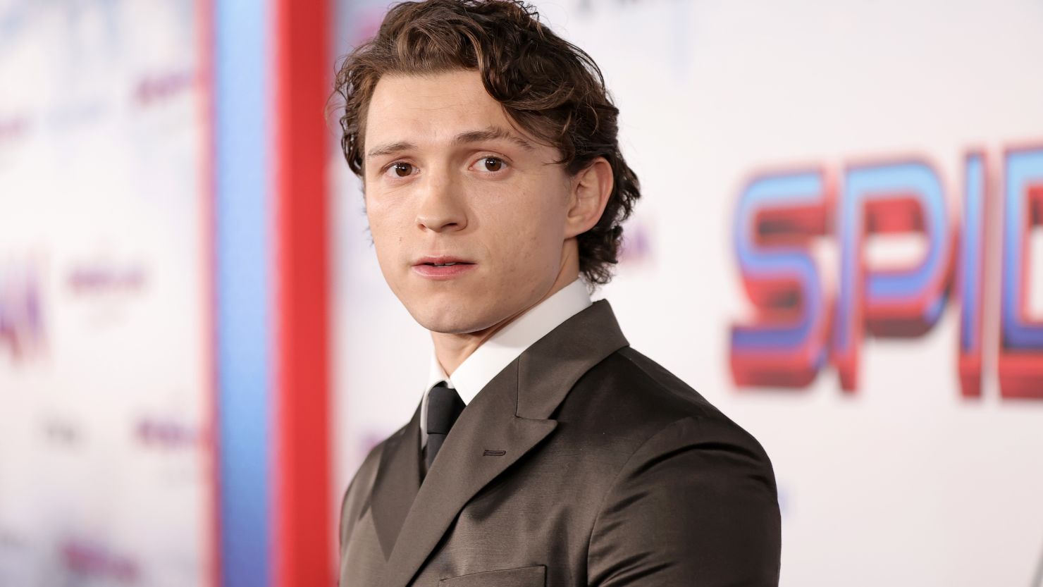 Tom Holland has thoughts on hosting the Oscars CNN