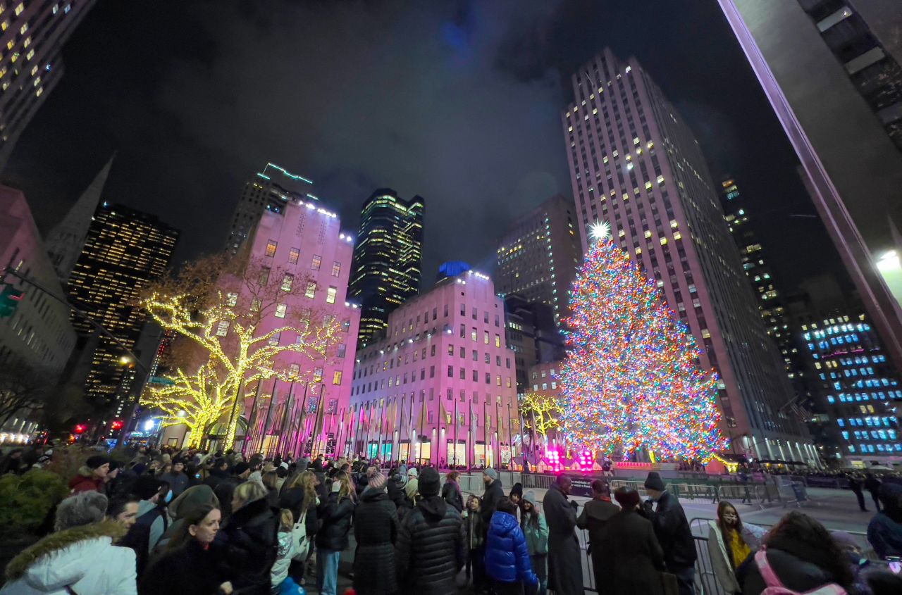 In the United States, holiday travelers are headed to New York City and destinations all over the country. 