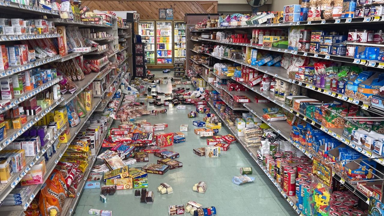 A huge cleanup is underway at a small grocery store in Ferndale, California, just north of the 6.2 magnitude earthquakeís epicenter.