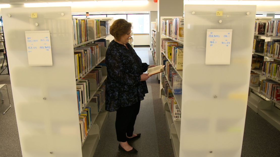 Mary Woodard, president of the Texas Library Association, and her team launched an anonymous hotline on December 2021 to offer support to school librarians facing book challenges in Texas. 