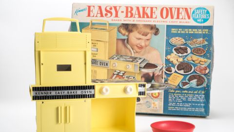 Want to bake a brownie the size of your fingernail? Look no further than the original Easy-Bake Oven.