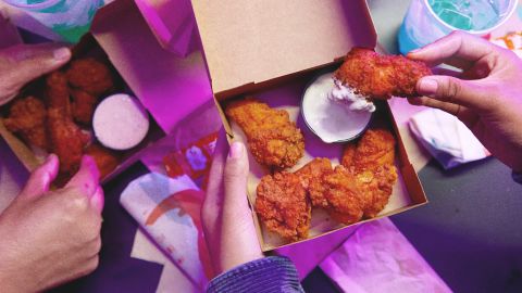 Crispy chicken wings are back at Taco Bell.
