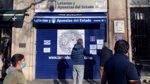 Lottery ticket vendors demanding fair commissions on Christmas lottery tickets kept their doors closed on Wednesday in Santander, Spain.
