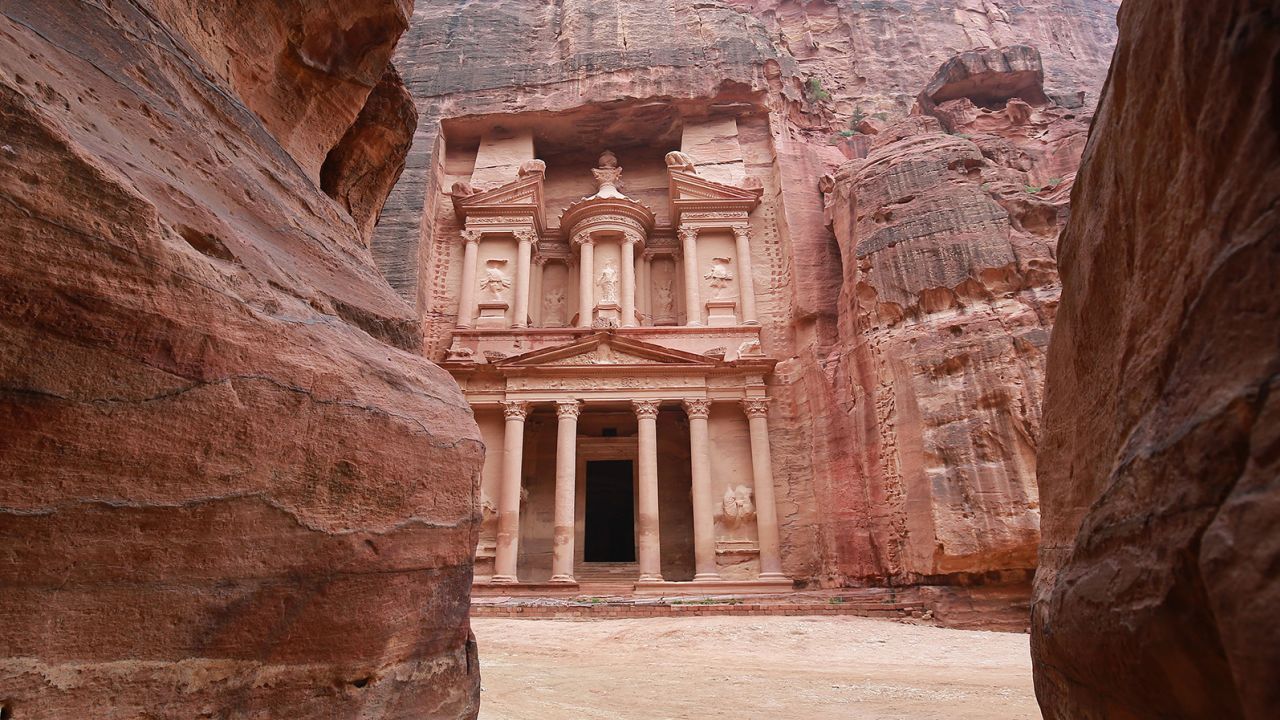 Petra was named one of the "new seven wonders of the world" in a 2007 poll, alongside Christ the Redeemer and the Great Wall.