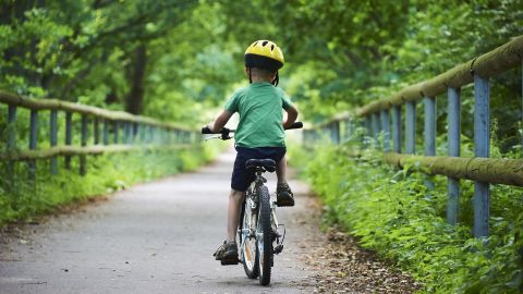 kids new year resolutions riding bike