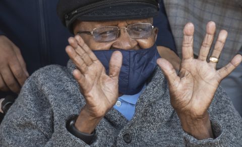 Archbishop Emeritus Desmond Tutu visits the Brooklyn Chest Hospital vaccination site on May 17, 2021 in Cape Town, South Africa.