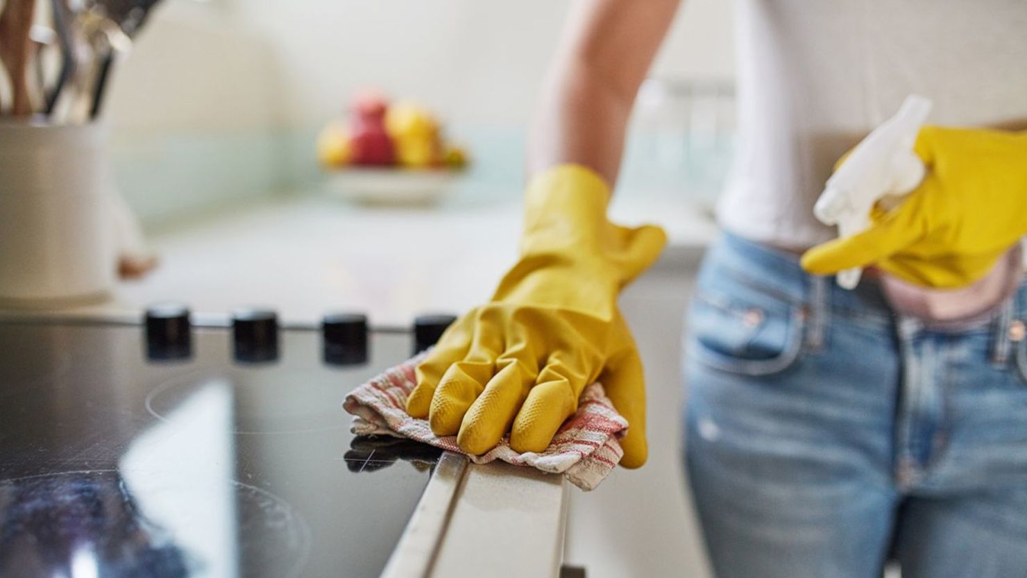 Top 6 Benefits of Kitchen Cleaning Services for Your Home