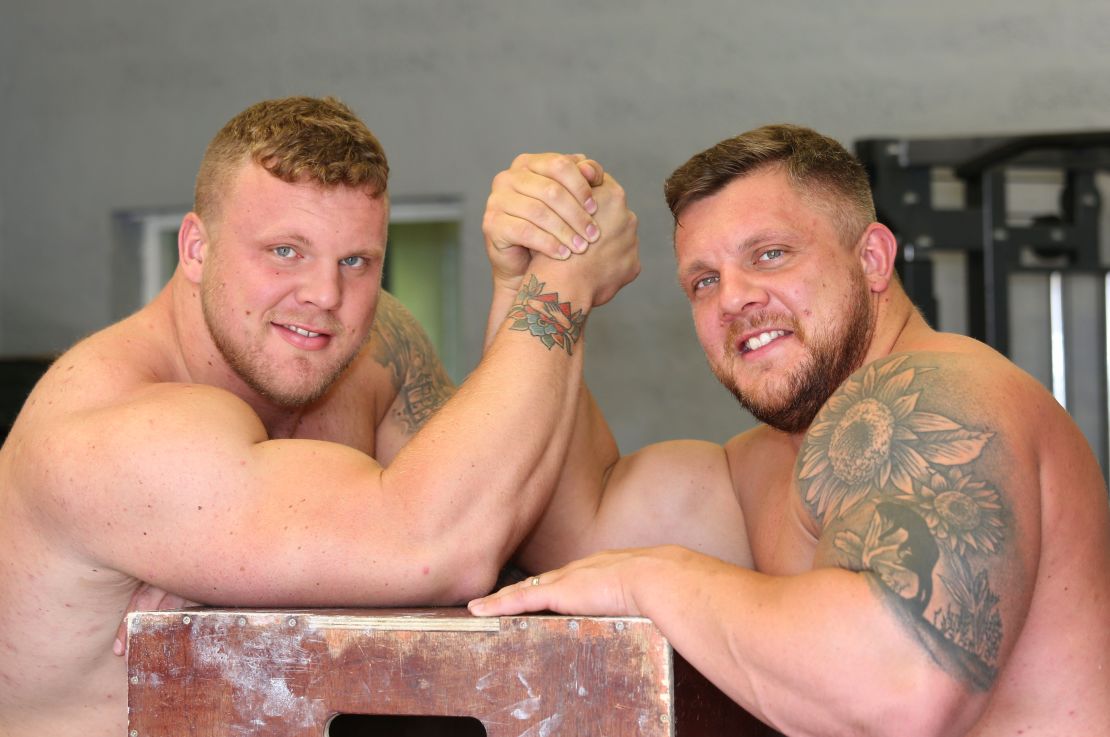 Tom and Luke Stoltman are the strongest brothers in the world. 