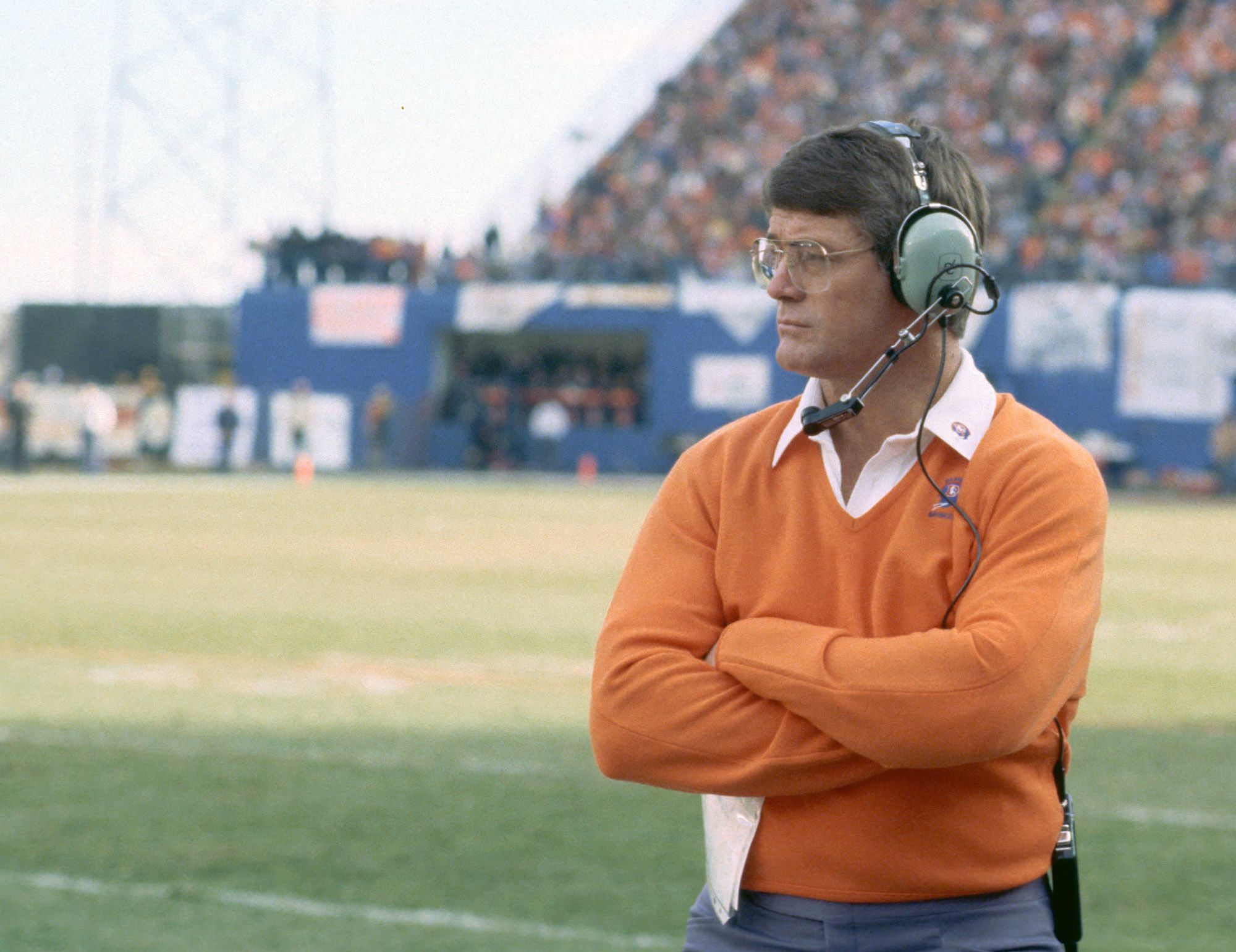 Dan Reeves, ex-NFL coach for Broncos, Giants, Falcons, dies at age 77