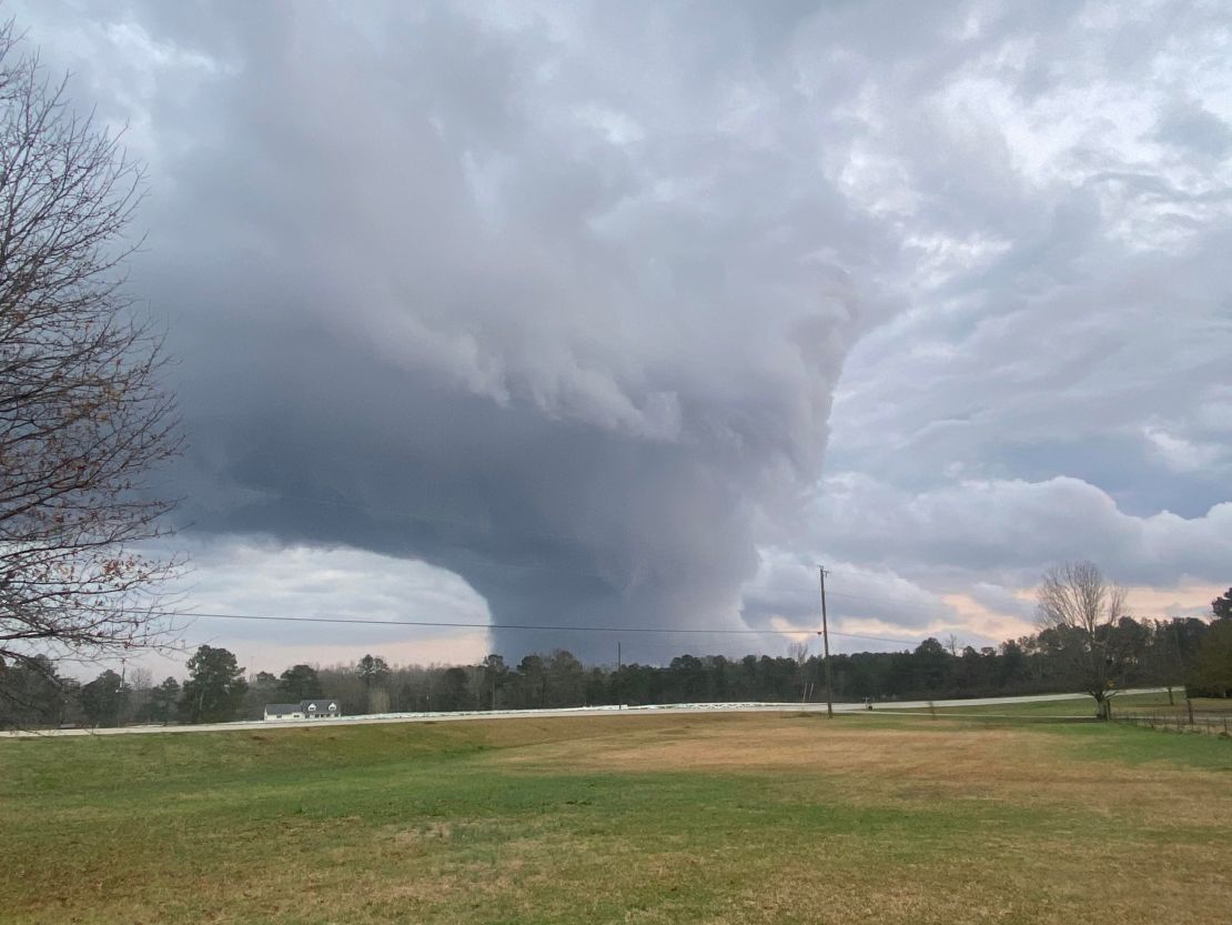 Image of a low precipitation storm taken in Madison, Georgia on New Year's Eve. This storm spawned a tornado in Covington, Georgia.