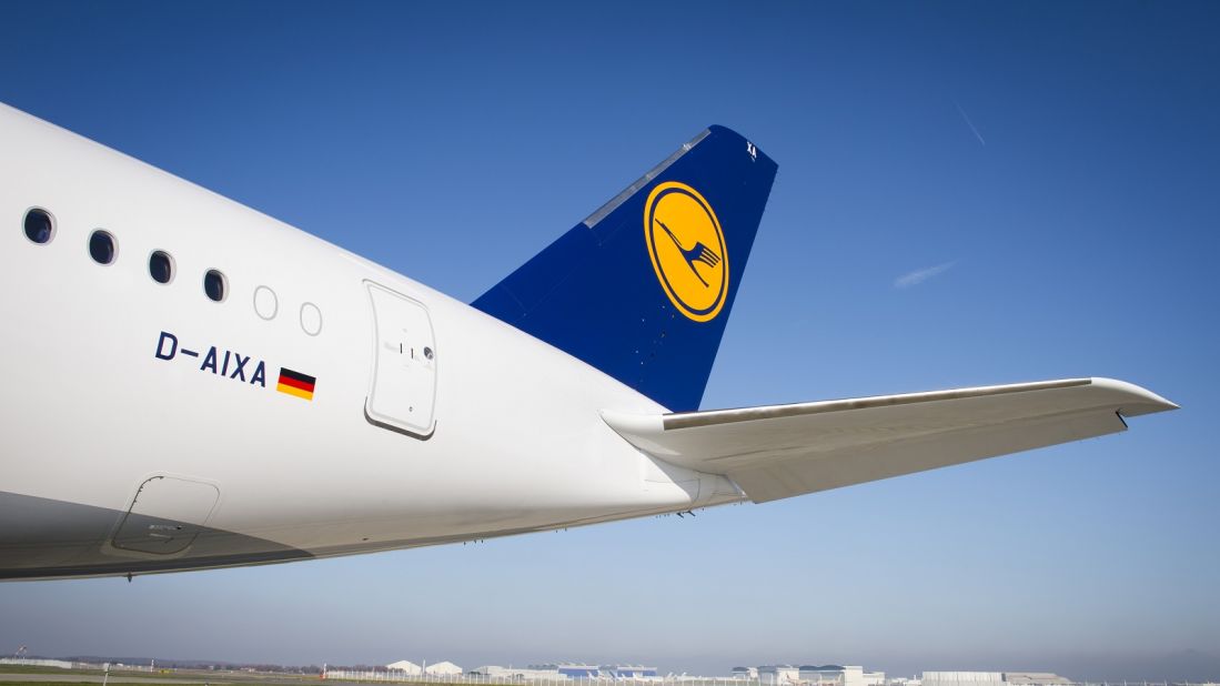 <strong>14. Lufthansa: </strong>German carrier Lufthansa holds the 14th spot on the annual safety table.