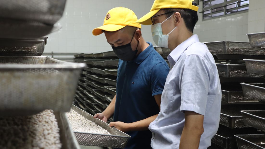 <strong>Koon Chun today: </strong>Chan, left, is the fourth generation co-owner of the Koon Chun Sauce Factory. He's considered one of the most knowledgeable soy sauce experts in Hong Kong. 