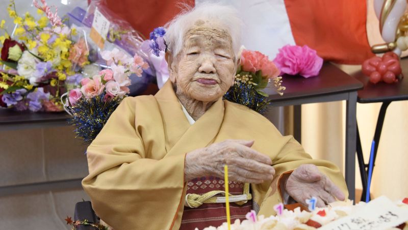 Who is the oldest person in the world in 2023?