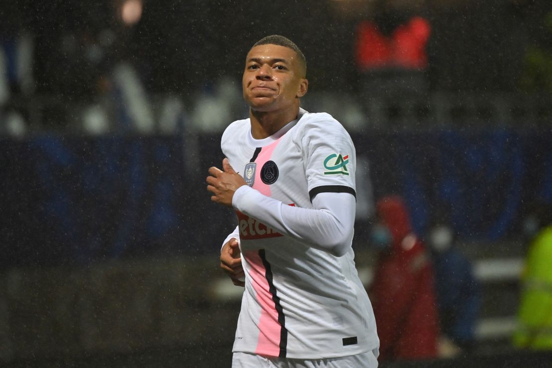 Kylian Mbappé celebrates after scoring during the French Cup win over Vannes.