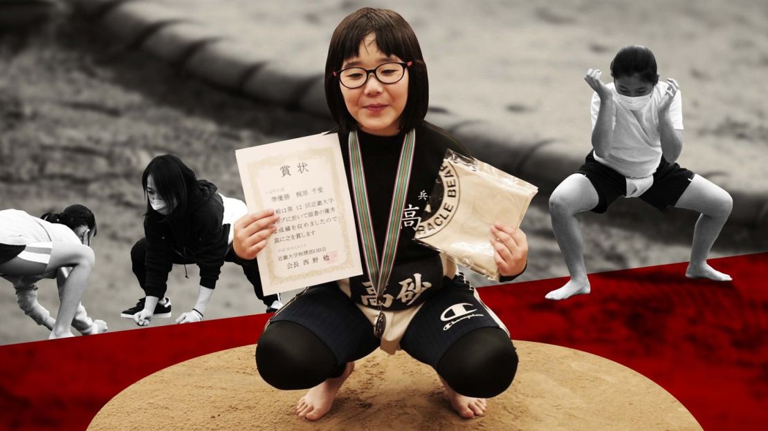Senna Kajiwara (center) started practicing sumo when she was eight years old. 