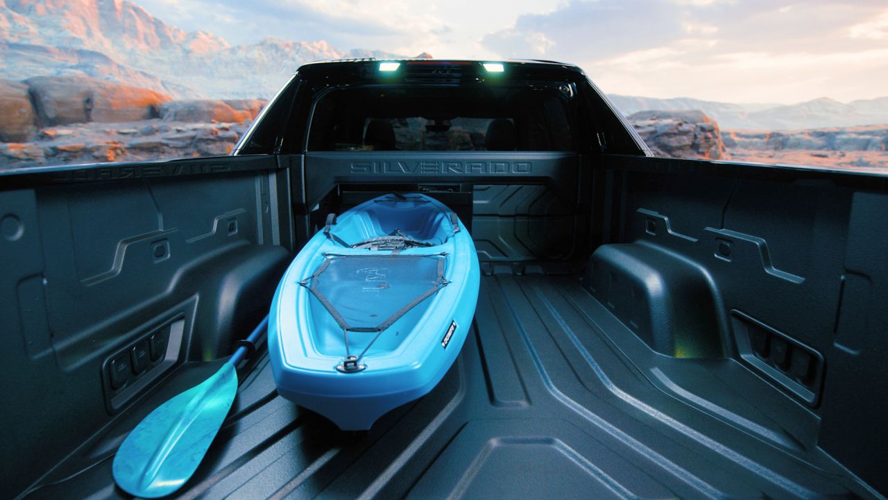 04 Chevrolet Silverado EV