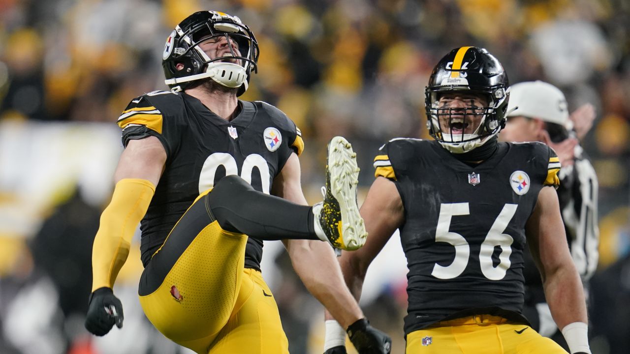 Watt celebrates after sacking Cleveland Browns quarterback Baker Mayfield.