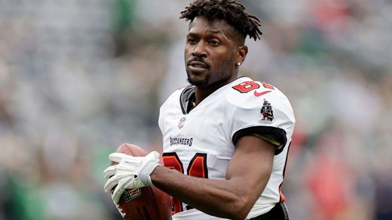 Buccaneers release Antonio Brown on Thursday, issue statement on his ankle  injury - Sports Illustrated